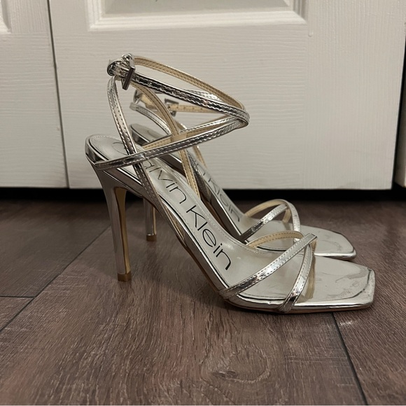 Calvin Klein women’s Tegin Strappy dress high heel sandals - Picture 8 of 9